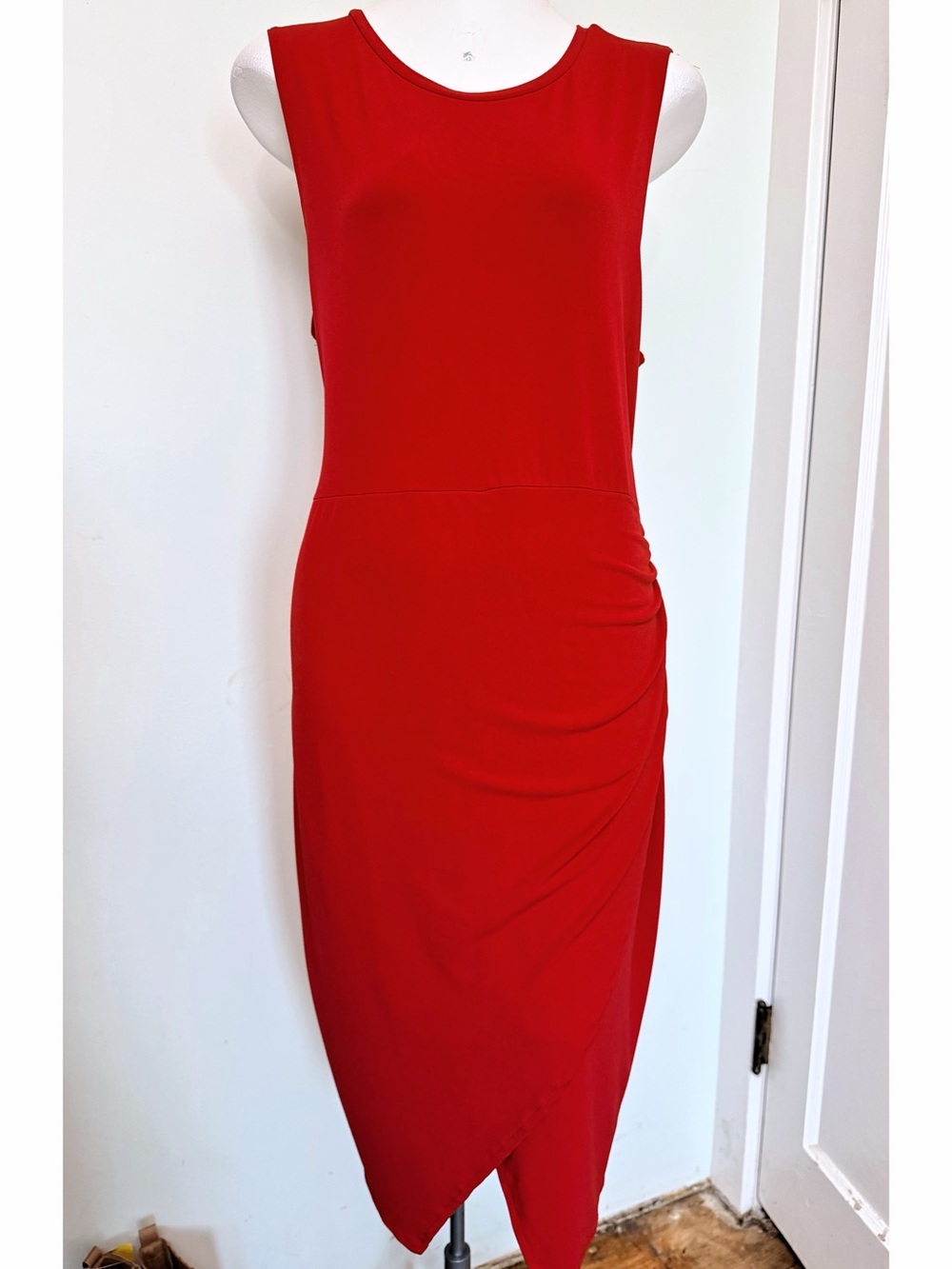Leith Red Ruched Faux Wrap Sleeveless Midi Dress Plus Size 1X EUC